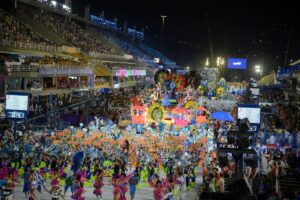 "Em Cima da Hora" abre os desfiles da Série Ouro do carnaval 2022 na Sapucaí (Foto: Tomaz Silva/Agência Brasil)