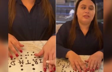 Vídeo com mulher cega surpreendida por restaurante com mensagem de aniversário em braille volta a viralizar