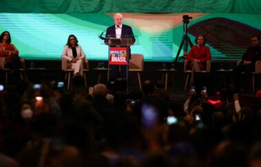 Datafolha: Lula tem 48% das intenções de voto; Bolsonaro, 27% e Ciro, 7%