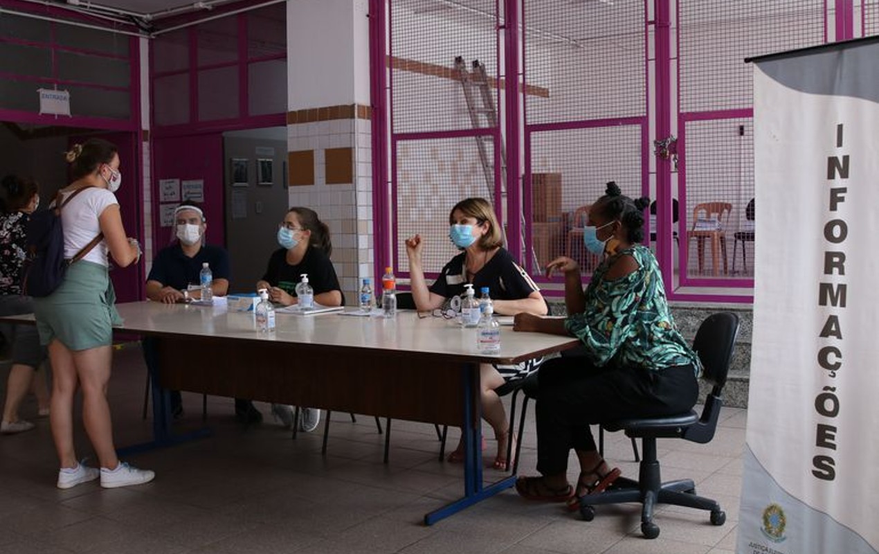 Voto em trânsito ocorre quando o eleitor está fora do seu domicílio eleitoral (Foto: Rovena Rosa/Agência Brasil)