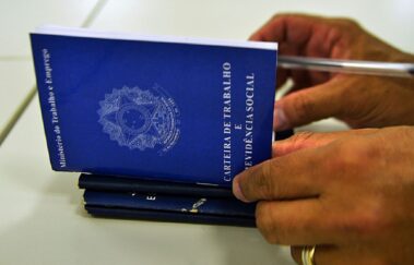 Confira lista com mais de 180 vagas de emprego em Itapetininga
