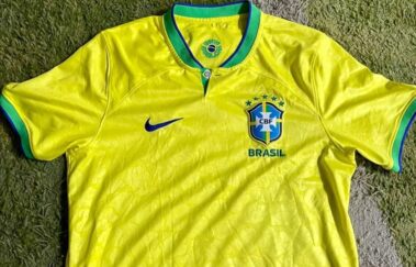CBF apresenta camisa da seleção brasileira para Copa do Mundo no Catar