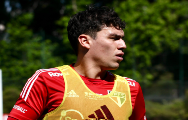 São Paulo anuncia a contratação do zagueiro venezuelano Nahuel Ferraresi