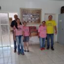 Departamento de Esporte e Lazer entrega caixas de leite para Associação do Câncer