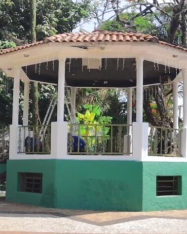 Prefeitura revitaliza coreto na Praça da Matriz