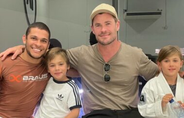 Jundiaiense dá aulas de jiu-jítsu para filhos do ator Chris Hemsworth na Austrália