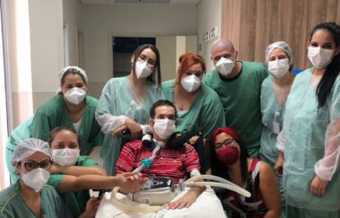 Família de gari que ficou tetraplégico após acidente faz vaquinha para custear tratamento