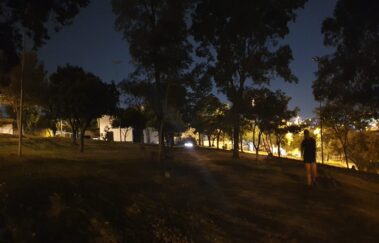 Pista de caminhada sem iluminação incomoda moradores em Sorocaba