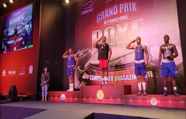 Sorocabano Abner Teixeira é octacampeão brasileiro de boxe