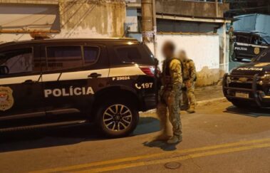 Quadrilha especializada em roubos a casas e comércios da região é presa pela Deic