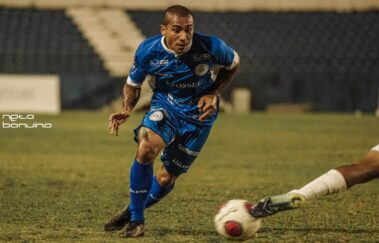 São Bento joga mal e perde em casa para o Rio Claro