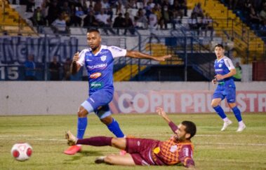 Marília aproveita intervalo de 17 dias entre jogos e mira confronto de times 100% contra o Botafogo-SP